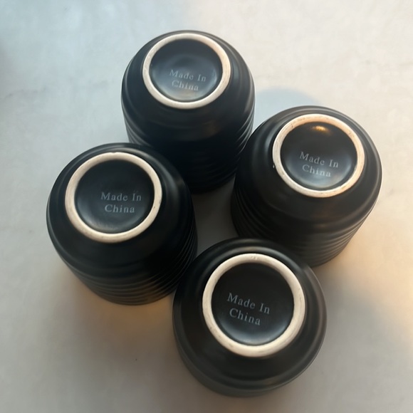 4 tea cups - Picture 6 of 7